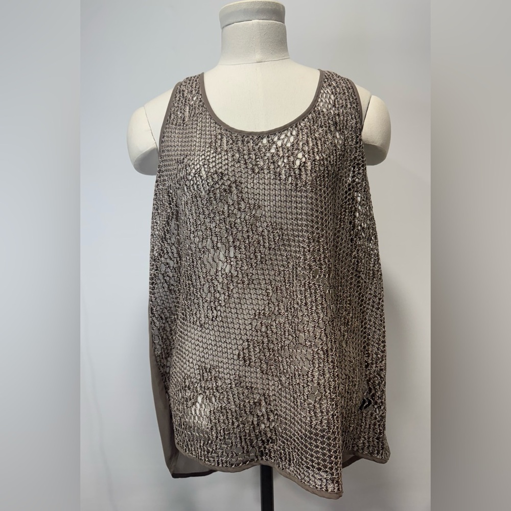 The-limited -tank-tops sz Large NWT